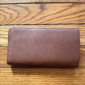 Universal Thread Brown Wallet
